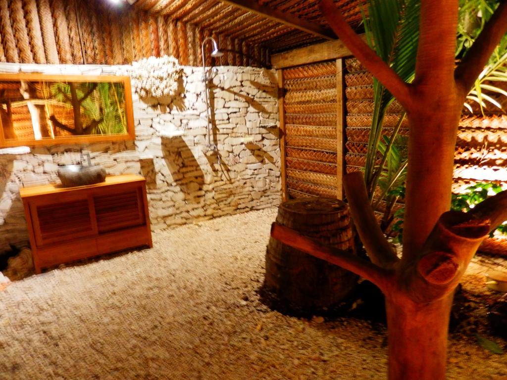 Fafarua Private Island Villa Tikehau Room photo